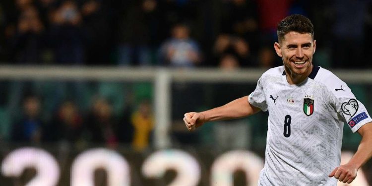 Probabili formazioni Italia Bosnia - Jorginho, centrocampista italo-brasiliano del Chelsea (Foto LaPresse)