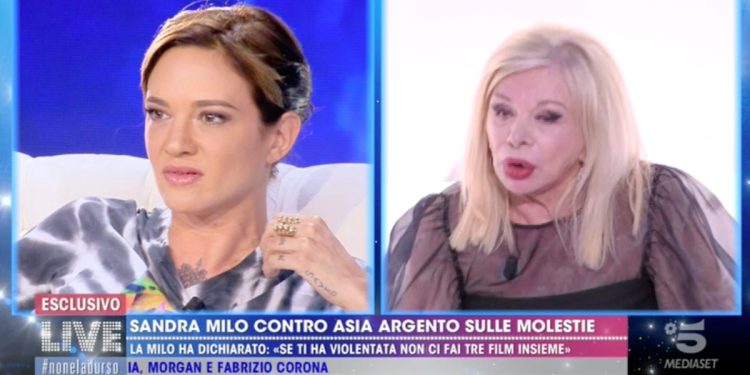 Asia Argento e Sandra Milo a Live Non è la D'Urso