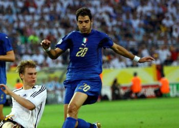 Simone Perrotta in Italia Germania, semifinale del Mondiale 2006 (Foto LaPresse)