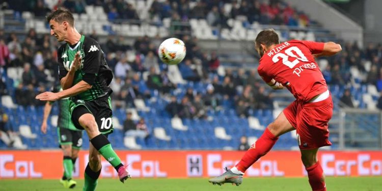 Djuricic Sassuolo Pezzella Fiorentina