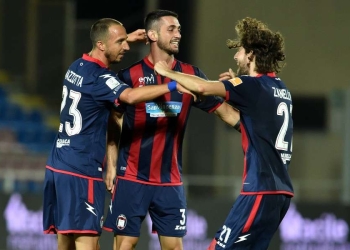 Video Crotone Giugliano (Foto LaPresse)