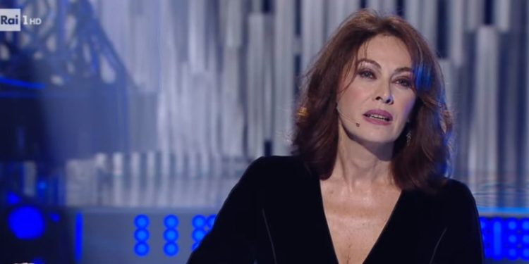 Elena Sofia Ricci a Una storia da cantare (foto Youtube)