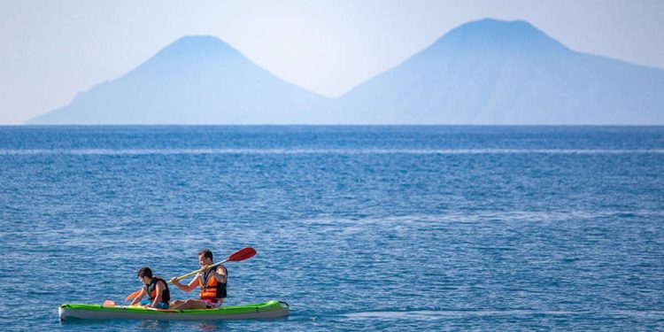 Il mare davanti al TH Gioiosa Marea