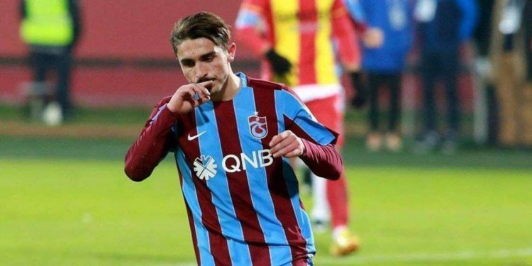 Abdulkadir Omur, esterno del Trabzonspor (da Facebook)