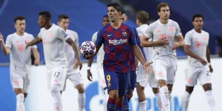 Luis Suarez ha superato l'esame di italiano con una truffa? (Foto LaPresse)