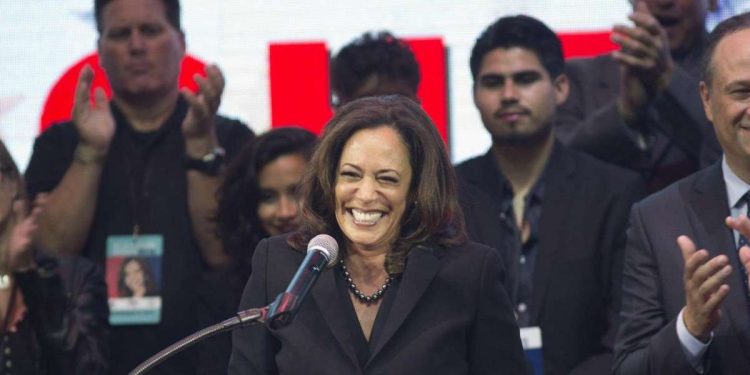 New elected California Senator of California Kamala Harris talks to members of the media and supporters at her election night party in Los Angeles, California, USA, on Tuesday 8 November 2016. Americans vote on Election Day to choose the 45th President of the United States of America to serve from 2017 through 2020. EFE/ARMANDO ARORIZO