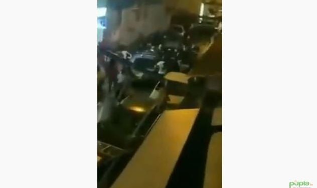 Festa di nigeriani a Napoli, aggrediti poliziotti (Youtube)