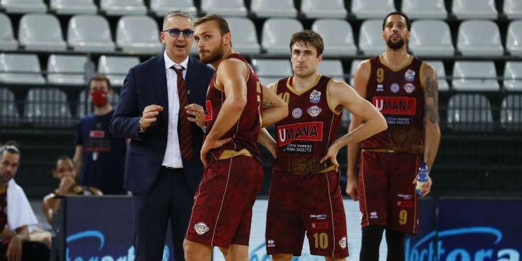 Diretta Venezia Treviso, basket Serie A1 29^ giornata (da Twitter @REYER1872)