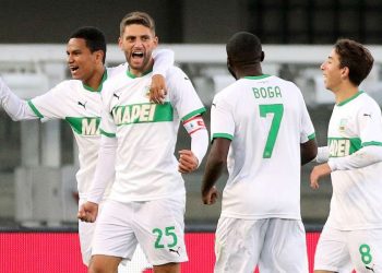 Diretta Sassuolo Verona - L'esultanza dei giocatori del Sassuolo (Foto LaPresse)