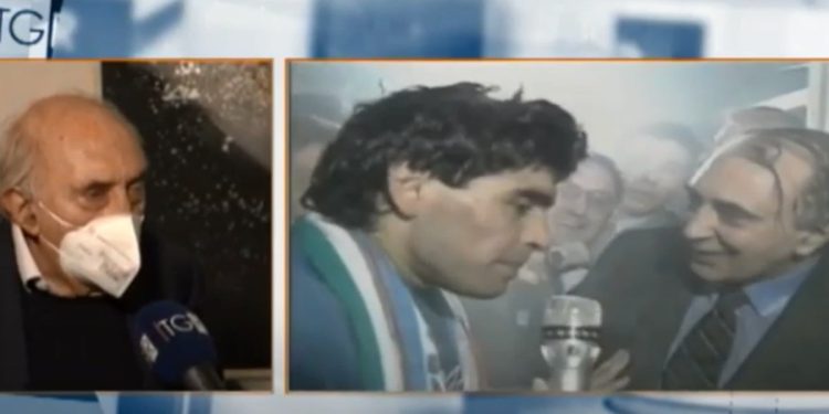 Ferlaino e Maradona, foto da Youtube