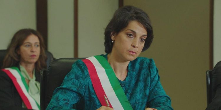 Donatella Finocchiaro interpreta Caterina Parisi nel docufilm ‘Io, una giudice popolare al Maxiprocesso’