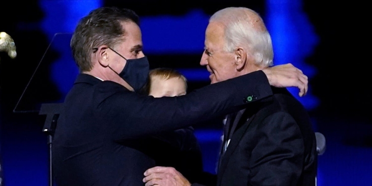 Hunter e Joe Biden