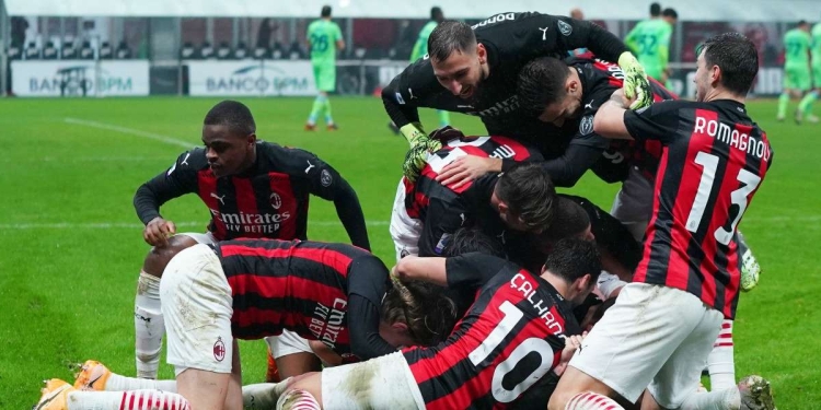 I giocatori del Milan (Foto LaPresse)