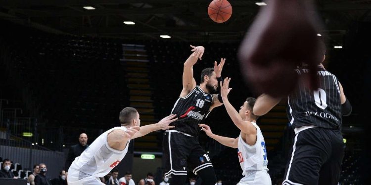 Diretta Virtus Bologna Trento, basket Serie A1 30^ giornata (da facebook.com/VirtusSegafredoBologna)