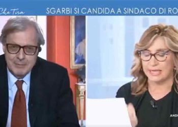 Vittorio Sgarbi e Myrta Merlino - Screenshot da video