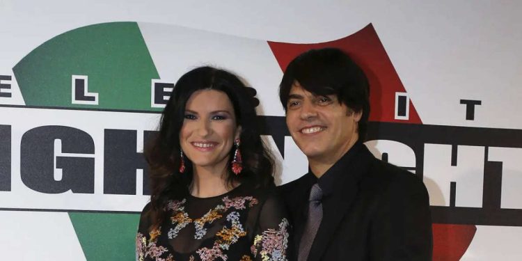 Laura Pausini in compagnia di Paolo Carta