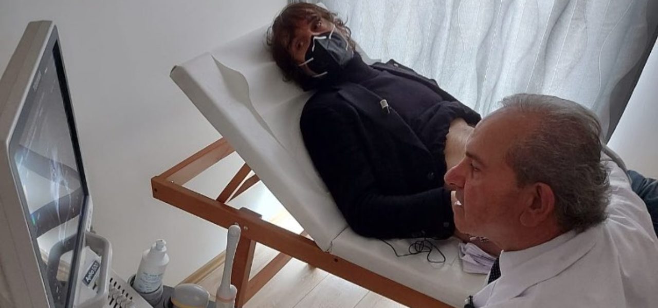 Giuseppe Cruciani dal medico no vax Roberto Petrella