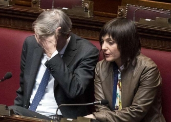 Graziano Delrio e Debora Serracchiani (Pd) alla Camera (LaPresse)