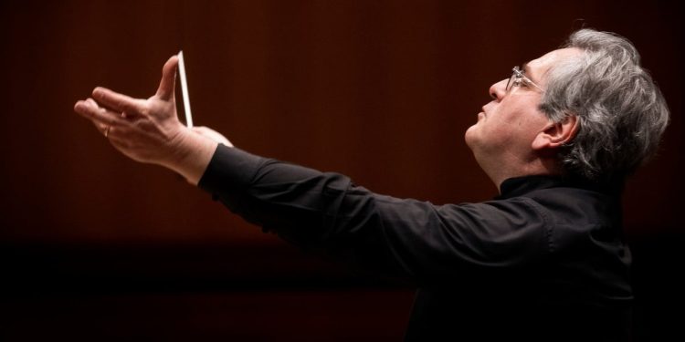 Il Maestro Antonio Pappano dirige il Requiem di Brahms