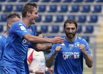 I giocatori dell'Empoli (Foto LaPresse)