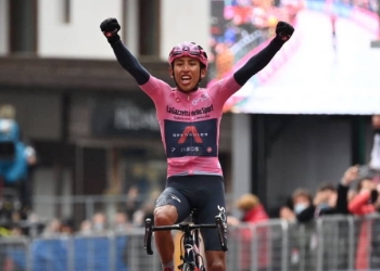 Egan Bernal Giro Cortina