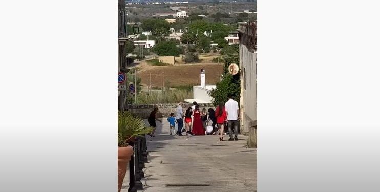 Rissa ad un matrimonio in Salento (Screen da Youtube)