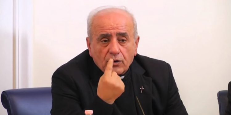 Monsignor Hindo (foto: YouTube)