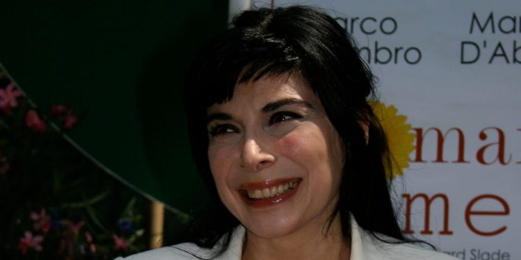 Mariangela D'Abbraccio (Wikipedia)