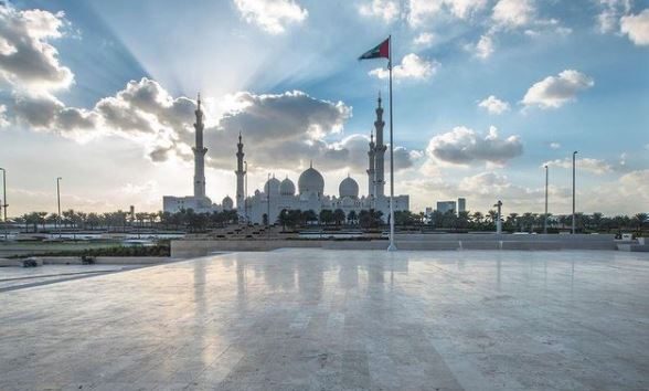 Abu Dhabi (Foto Instagram Visit Abu Dhabi)