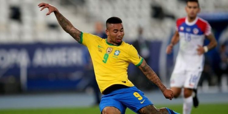 Calciomercato Juventus: Danilo "chiama" Gabriel Jesus (da Facebook)