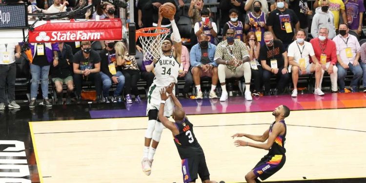 Diretta Milwaukee Bucks Phoenix Suns, gara-6 NBA Finals 2021 (da facebook.com/nba)