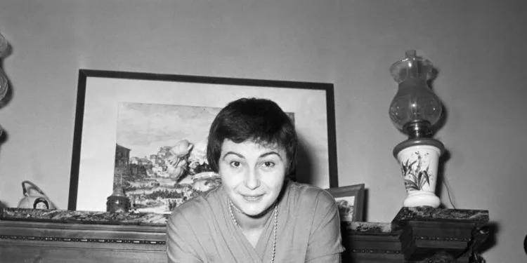 Flora Carabella