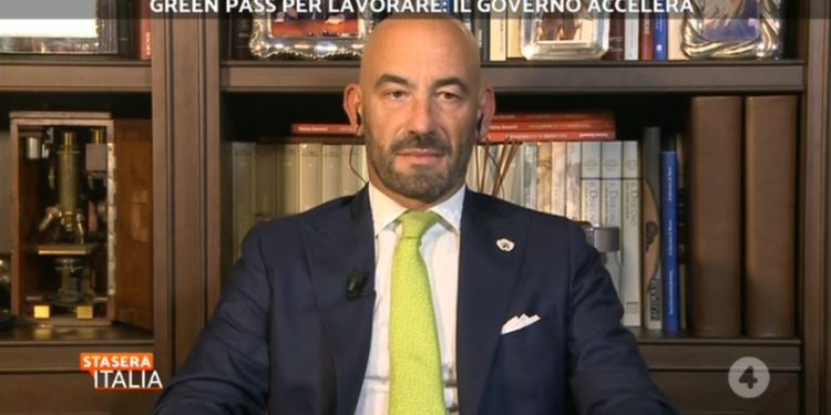 Bassetti a Stasera Italia News