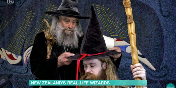 Il mago The Wizard licenziato (screen da Youtube)