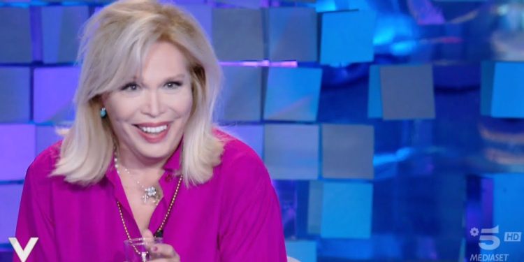 Amanda Lear (Verissimo, 2021)