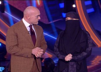 Jo squillo col burqa al Grande fratello vip