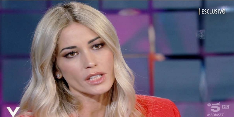 Elena Santarelli a "Verissimo"