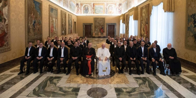 Papa Francesco con i seminaristi