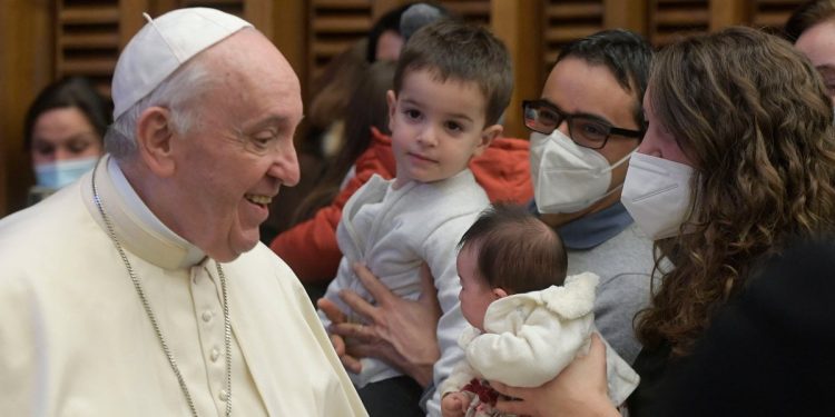 Papa Francesco con i bambini