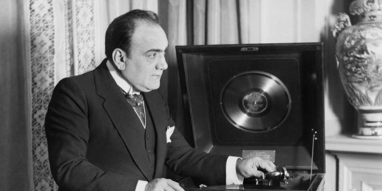 Enrico Caruso (Wikipedia)