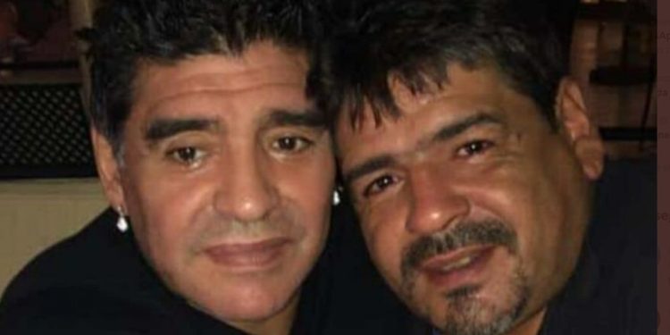 Diego e Hugo Maradona, foto Twitter