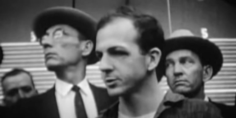 Lee Harvey Oswald, foto YouTube