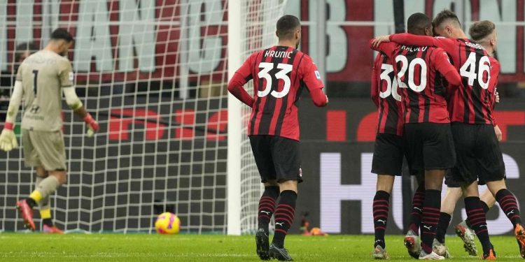 I giocatori del Milan (Foto LaPresse)