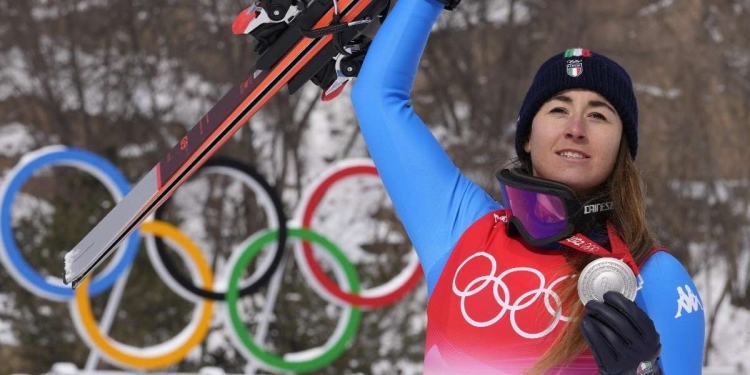 Sofia Goggia, medaglia d'argento nella discesa alle Olimpiadi Pechino 2022