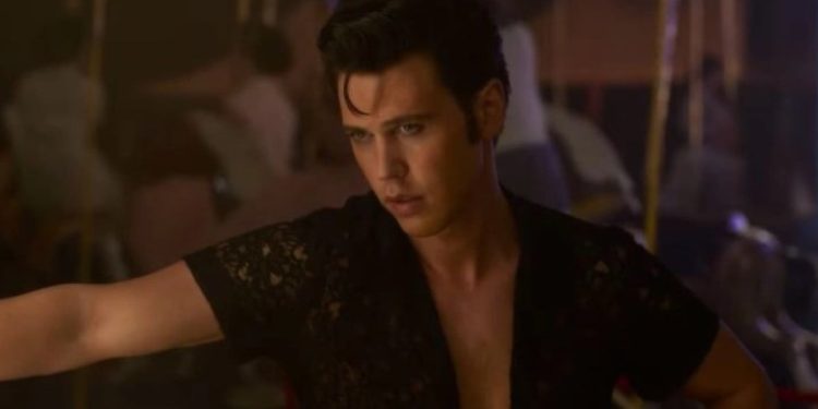 Austin Butler nel ruolo di Elvis