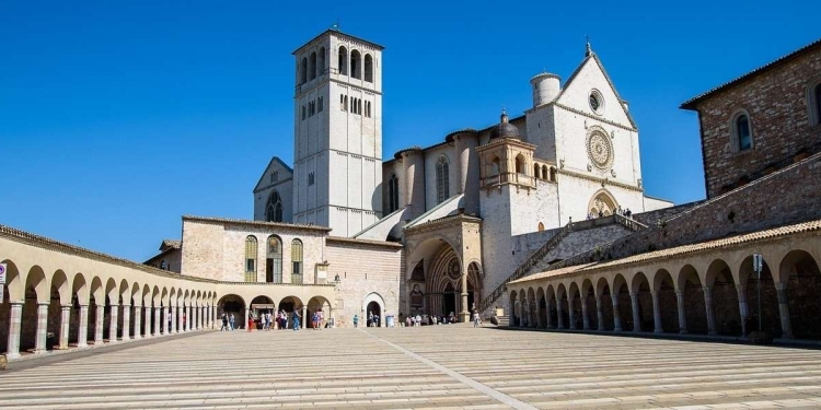 La Basilica di Assisi (Pixabay)