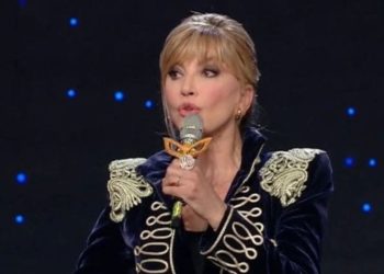 Milly Carlucci a "Il Cantante Mascherato"