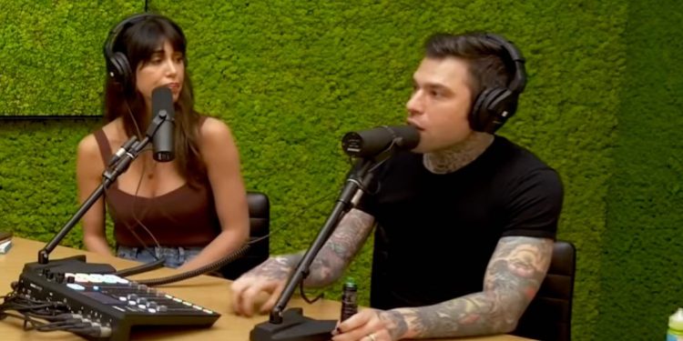 belen Rodriguez fedez corona