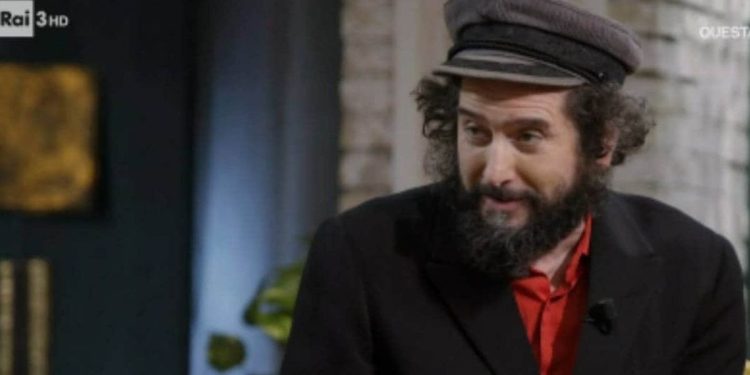 Vinicio Capossela ospite a "Via dei Matti"