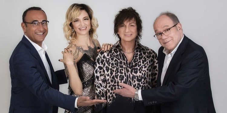 Carlo Conti e la giuria di "The-Band": Asia Argento, Gianna Nannini e Carlo Verdone (foto di Assunta Servello)